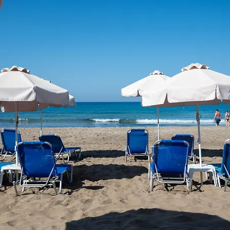 Villa Katerina, Private Pool, Garden & 3 Ensuite Bedrooms Peyia