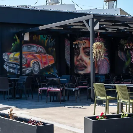 Villa Katerina, Private Pool, Garden & 3 Ensuite Bedrooms