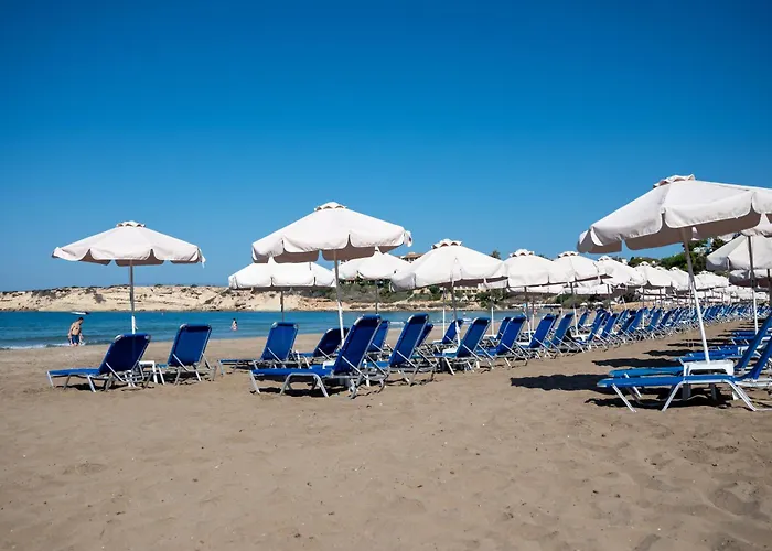 Katerina, Private Pool, Garden & 3 Ensuite Bedrooms