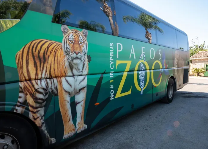 Vila Katerina, Private Pool, Garden & 3 Ensuite Bedrooms Pegeia